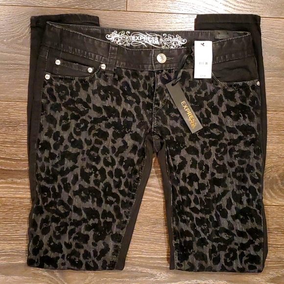 Express Denim - ❤NWT! EXPRESS ANIMAL PRINT ZELDA SKINNY JEANS, 6